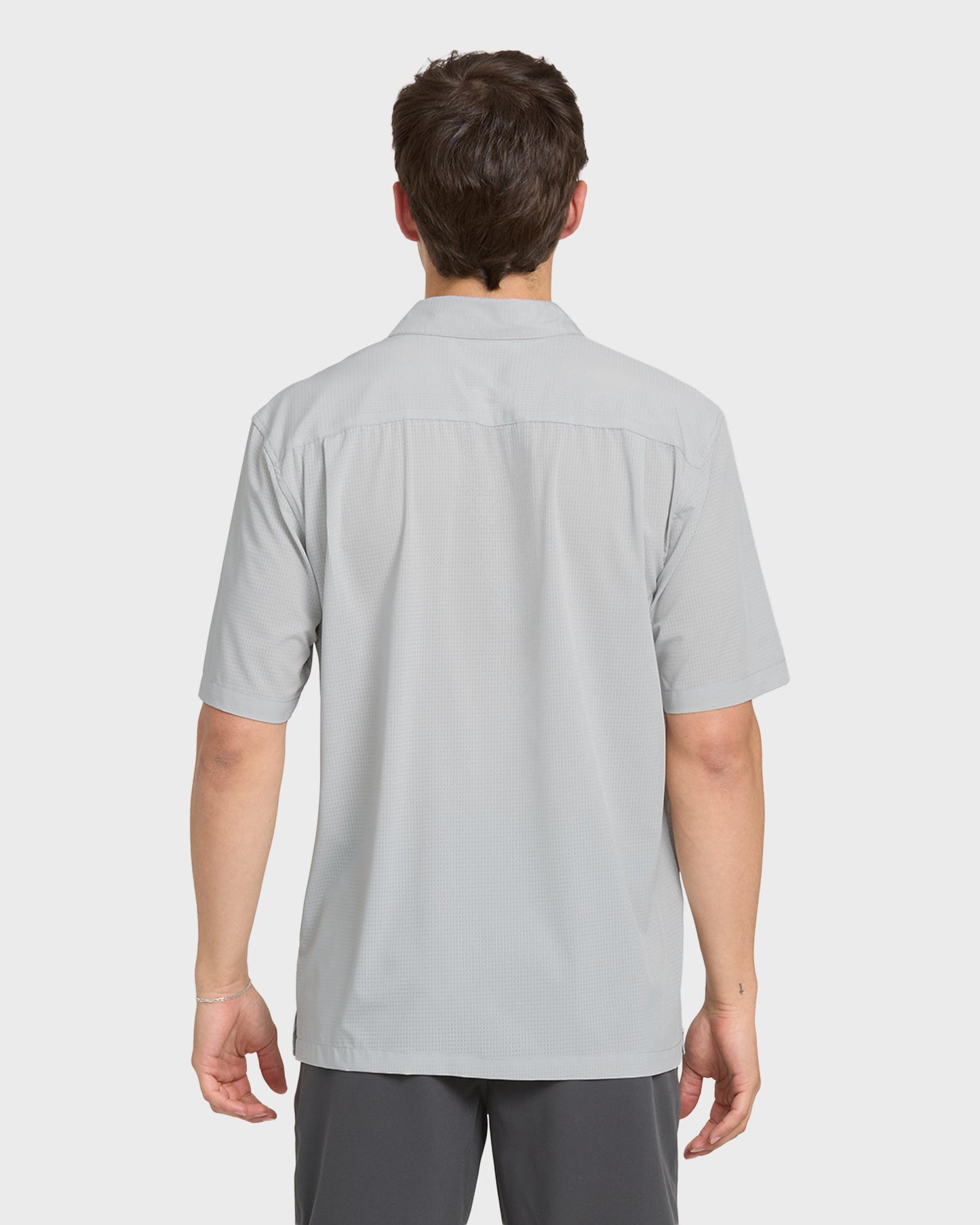 Chaser Short Sleeve Woven Shirt - High Rise High Rise Quick Silver