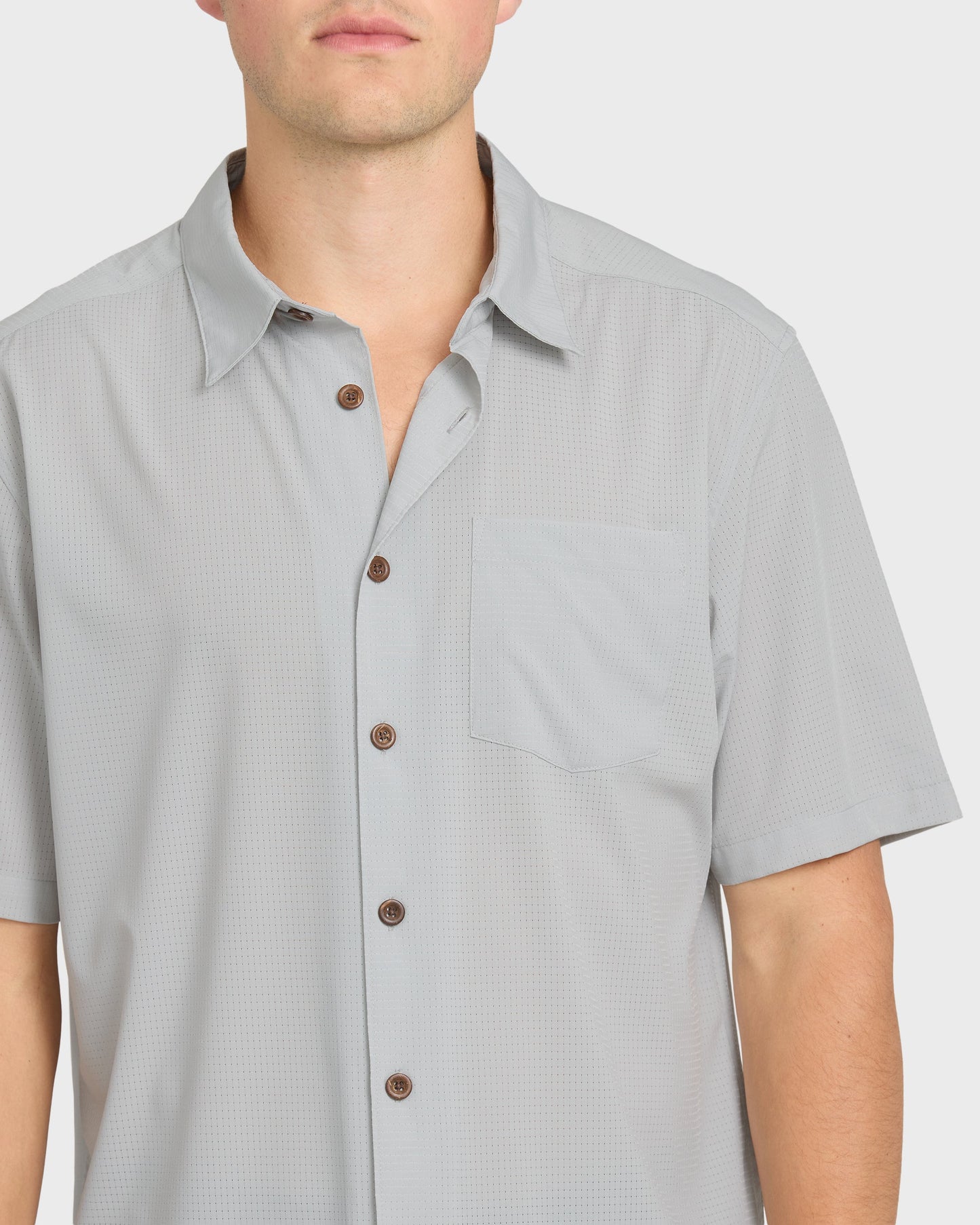 Chaser Short Sleeve Woven Shirt - High Rise High Rise Quick Silver