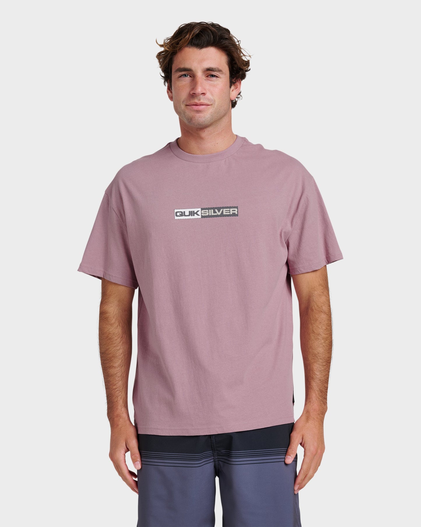 Saturn Tech Heavy Weight T-shirt - Elderberry Elderberry Quick Silver