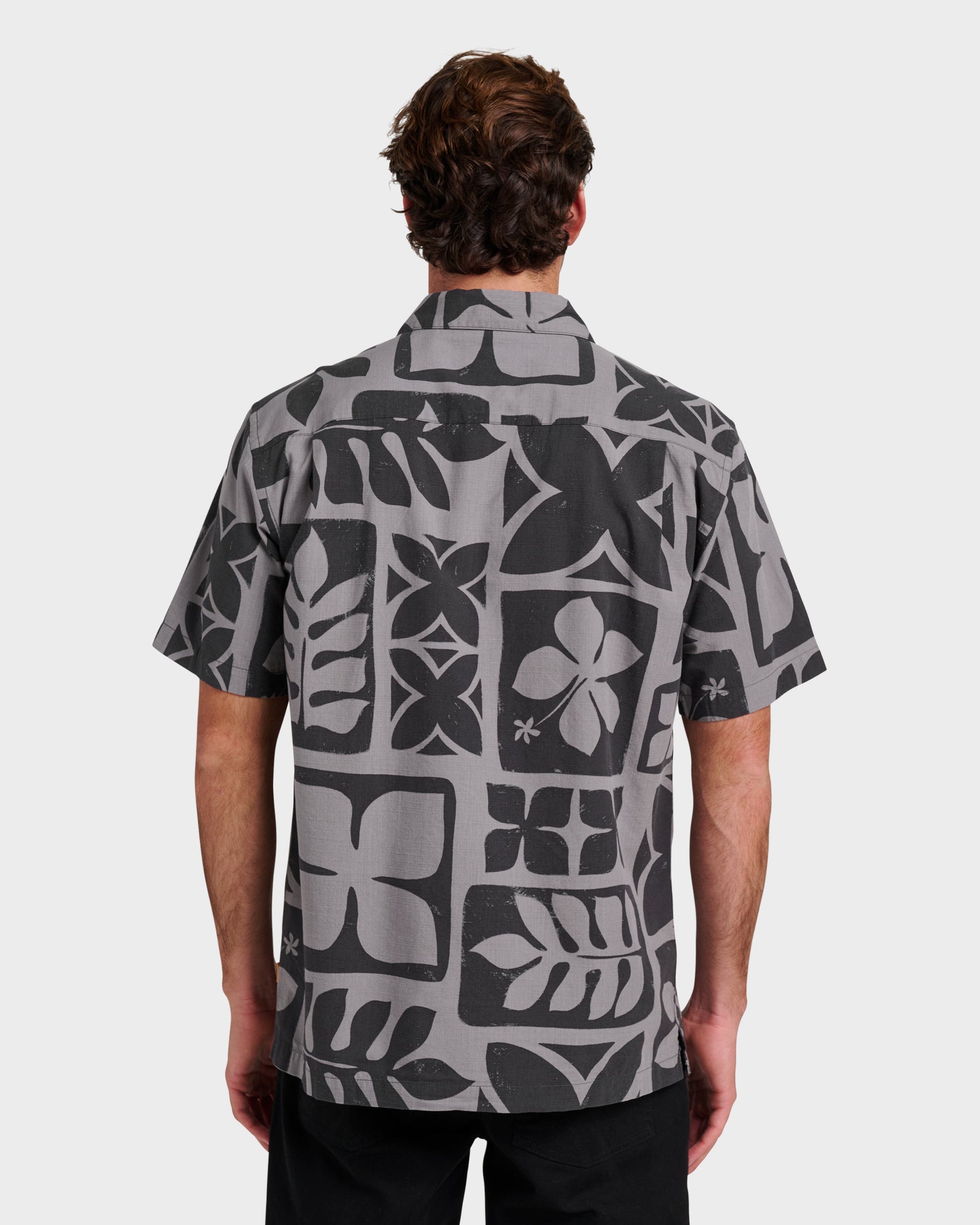 Waterman Tiki Island Shirt - Phantom Phantom Quick Silver