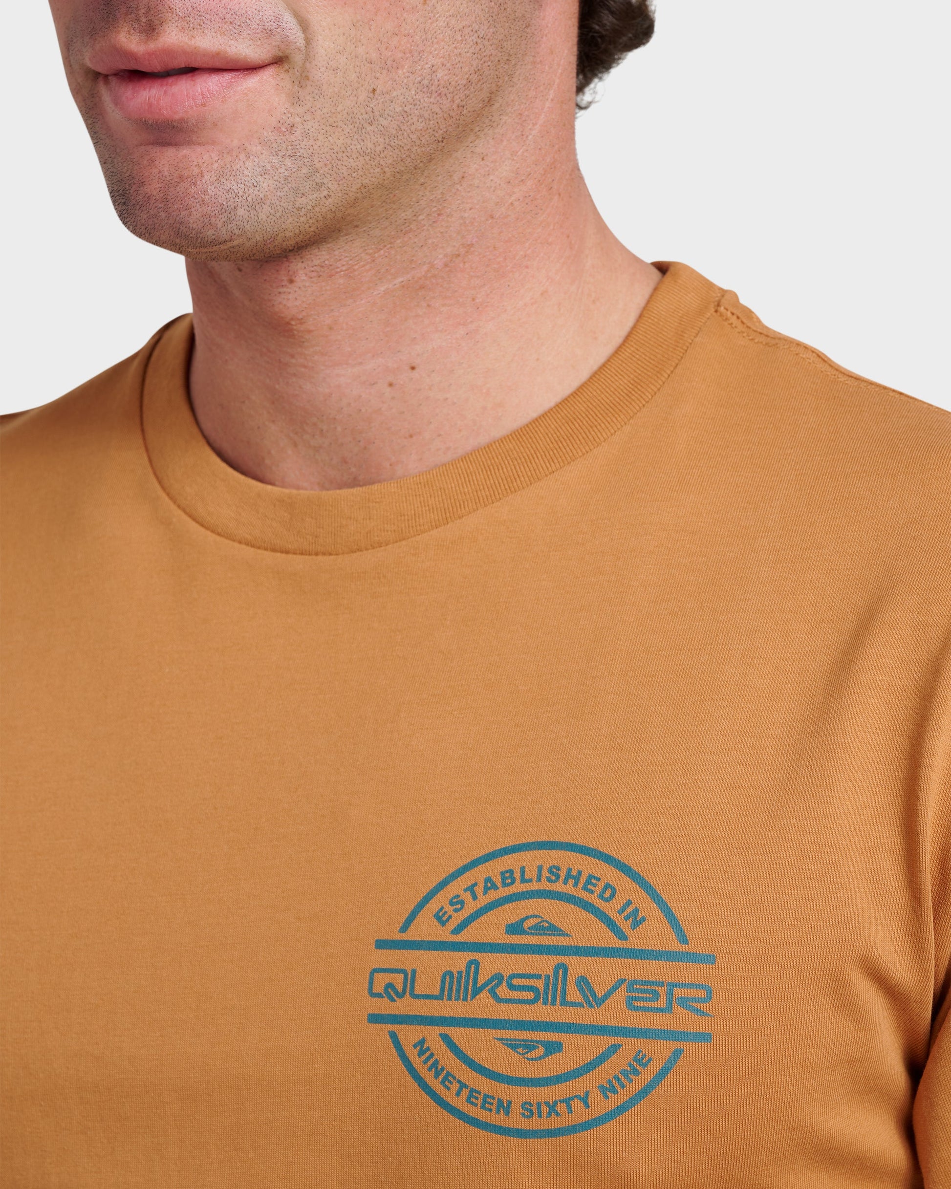 Mirrored Classic T-shirt - Almond Almond Quick Silver