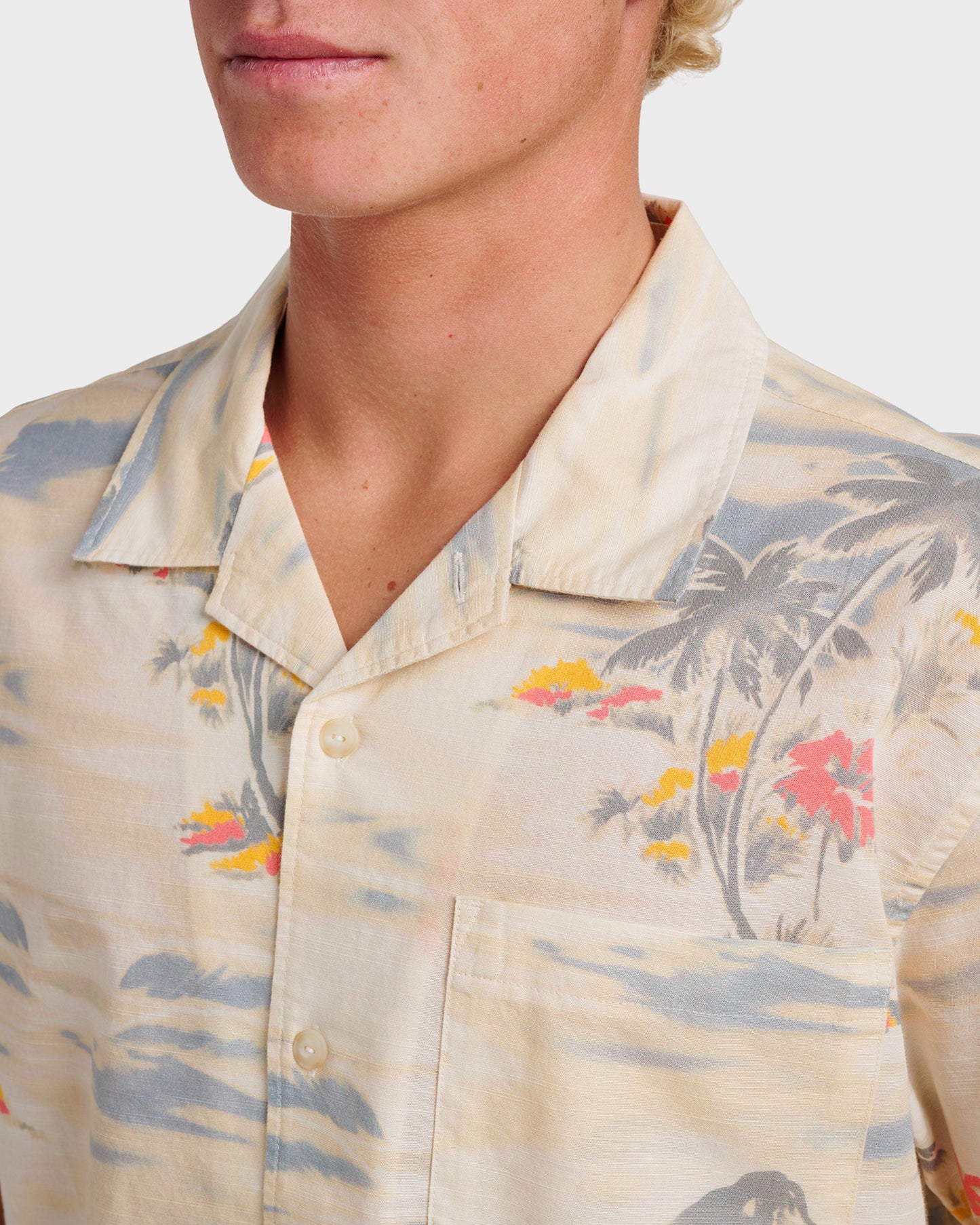 Tropical Surf Casual Short Sleeve Shirt - Birch Birch Quick Silver