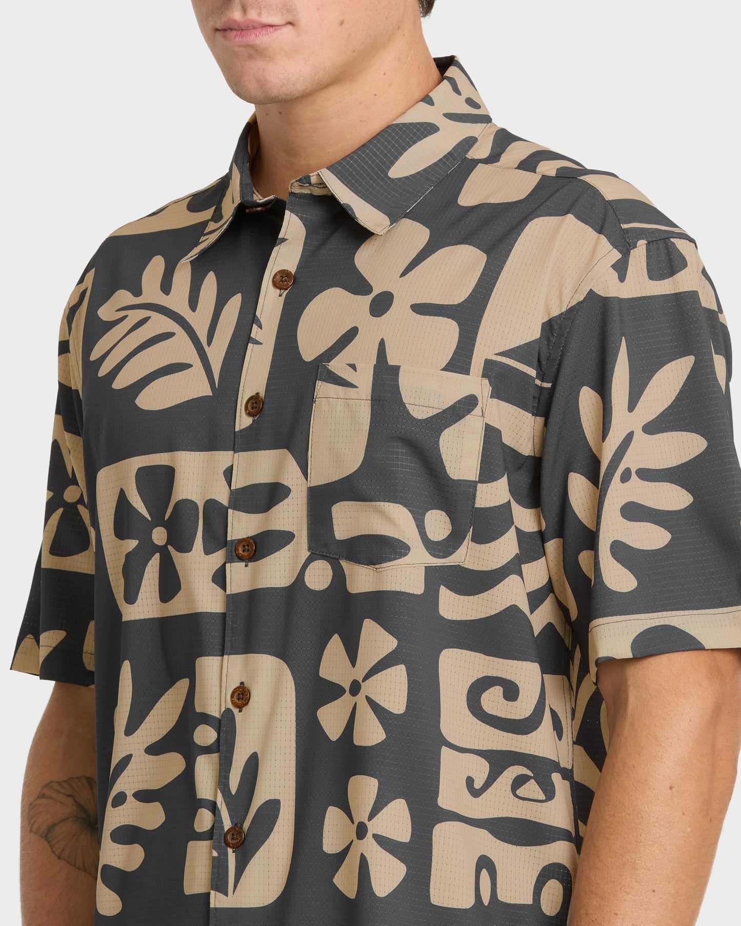 Waterman Dunes Shirt - Phantom Phantom Quick Silver