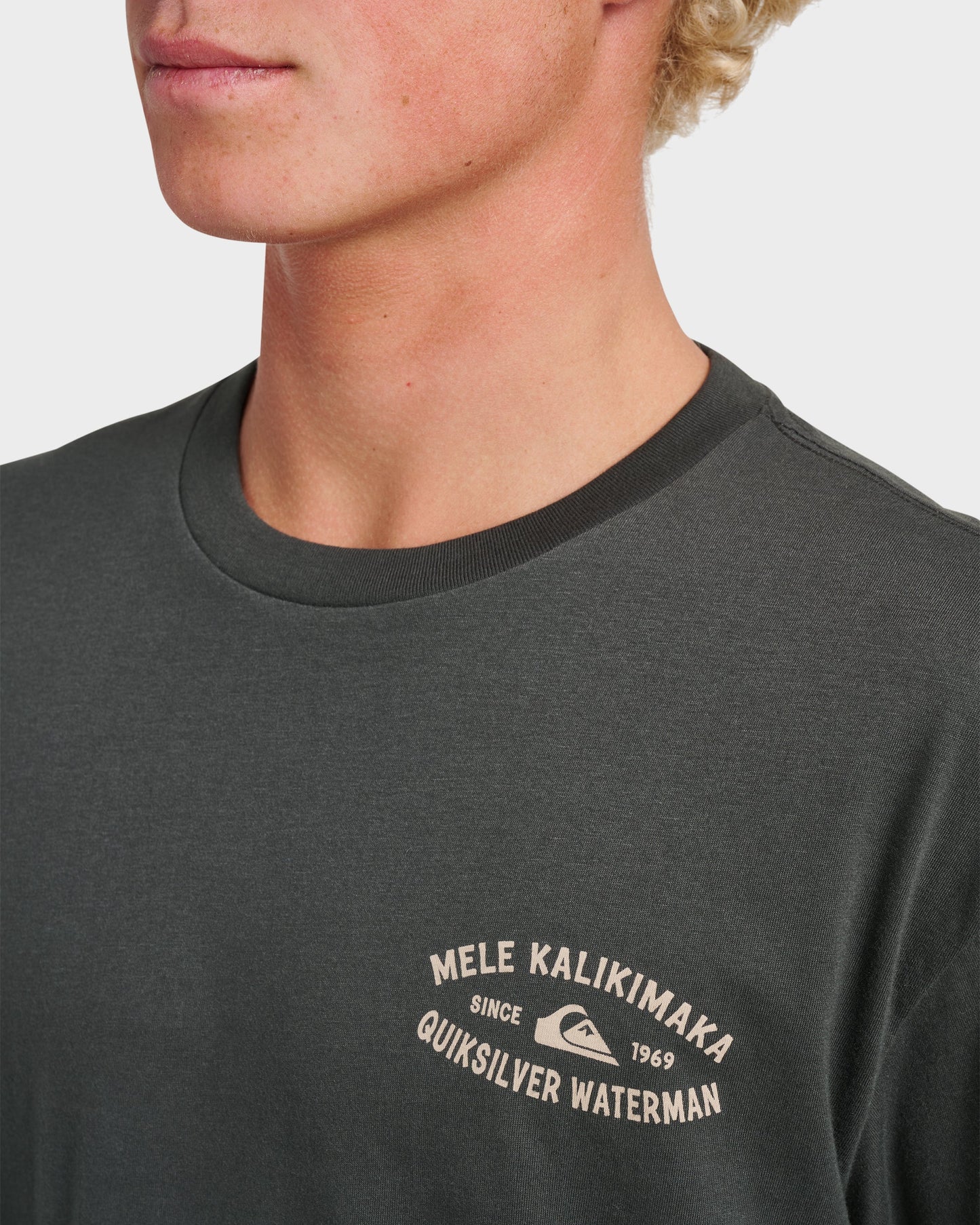 Waterman Tiki Holiday Classic T-shirt - Phantom Phantom Quick Silver