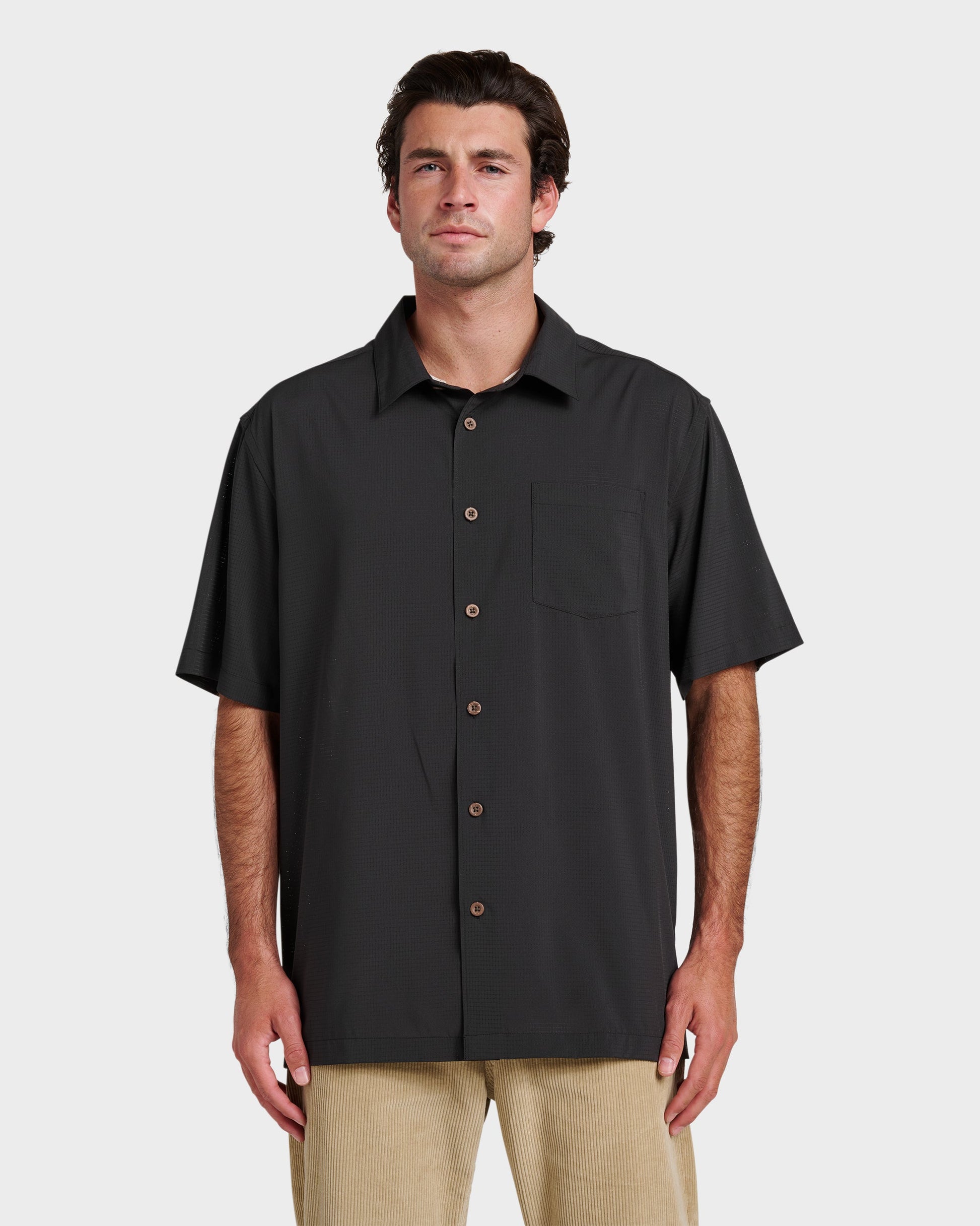 Chaser Short Sleeve Woven Shirt - Phantom Phantom Quick Silver