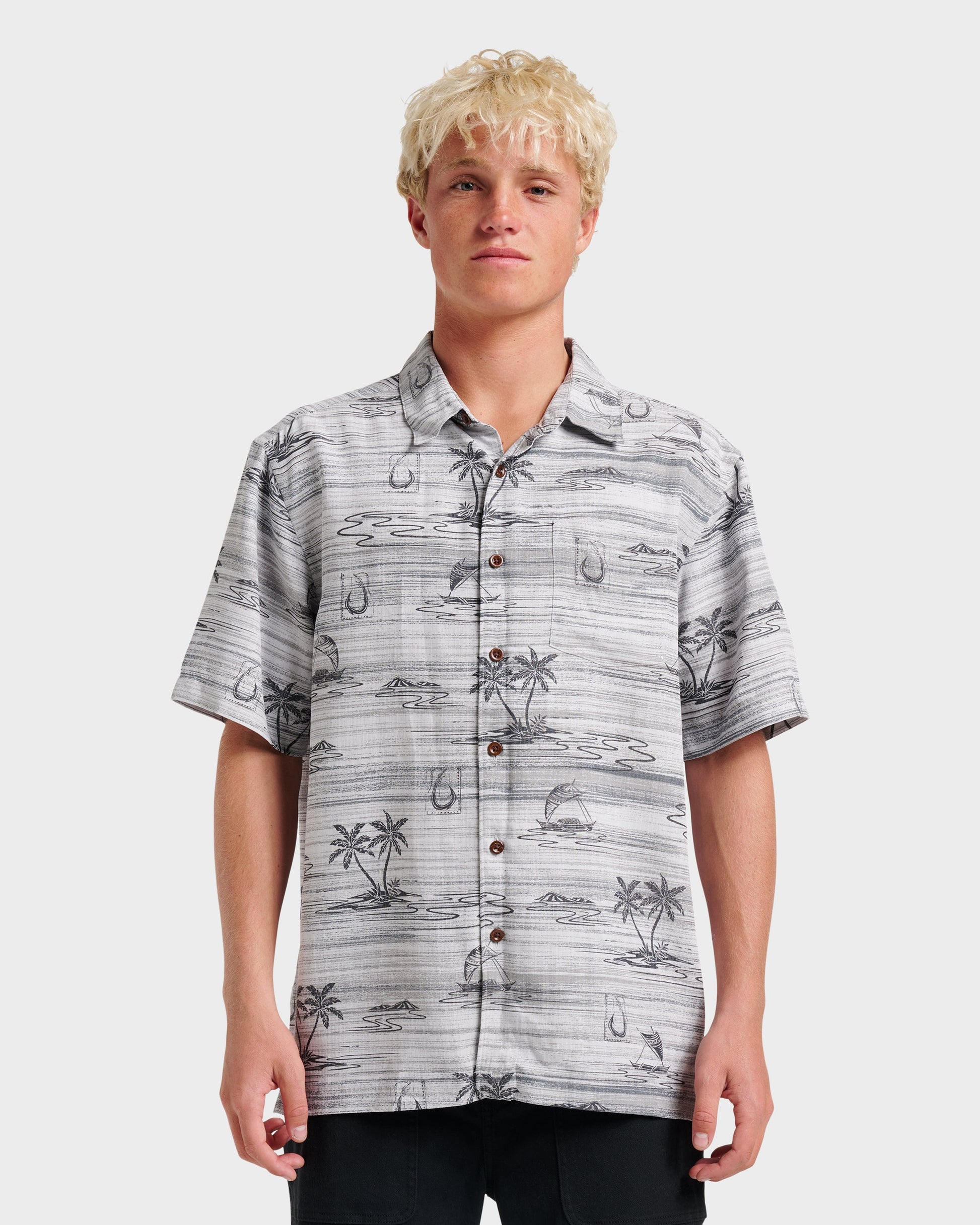 Waterman Island Daze Short Sleeve Shirt - Phantom Phantom Quick Silver