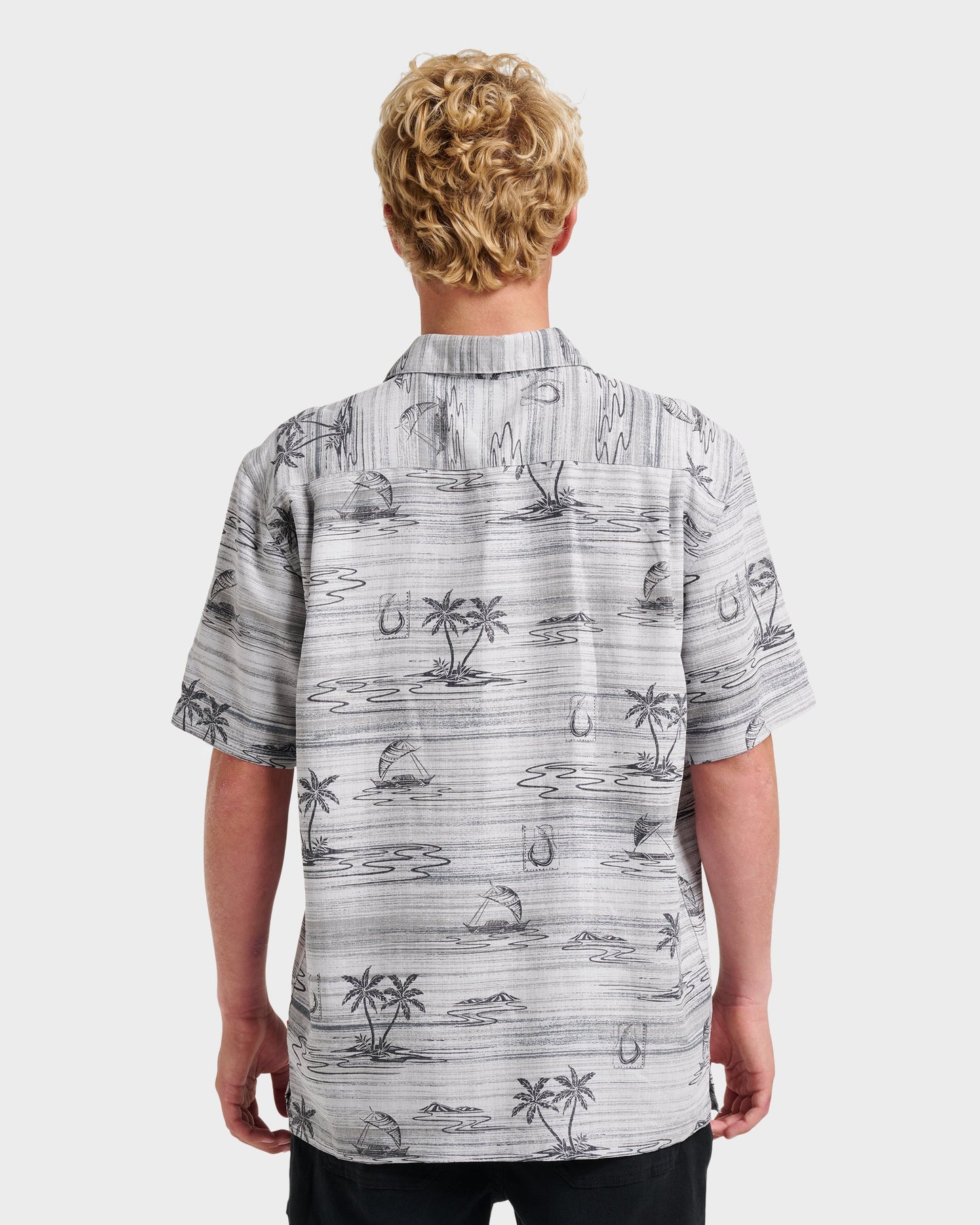 Waterman Island Daze Short Sleeve Shirt - Phantom Phantom Quick Silver