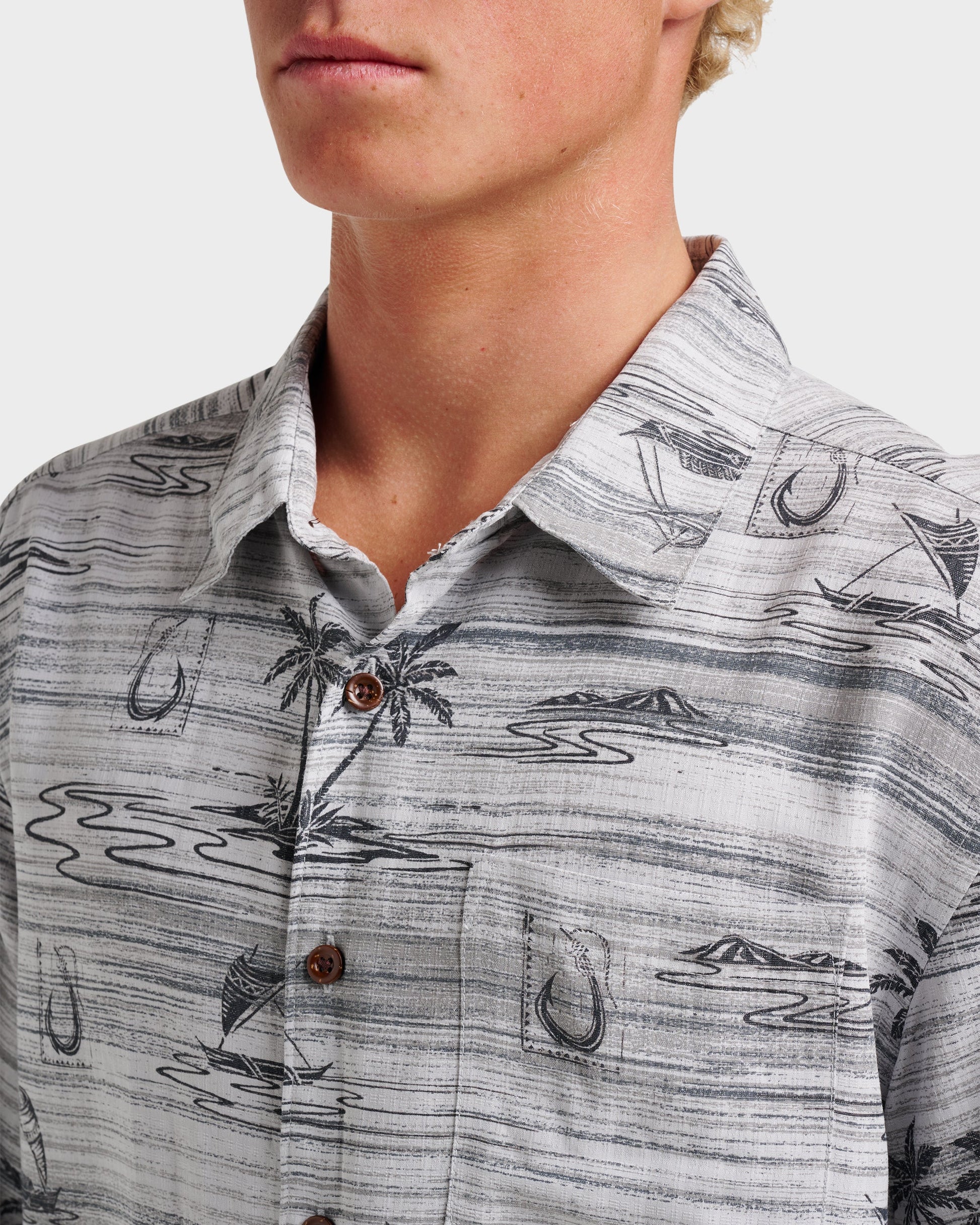 Waterman Island Daze Short Sleeve Shirt - Phantom Phantom Quick Silver