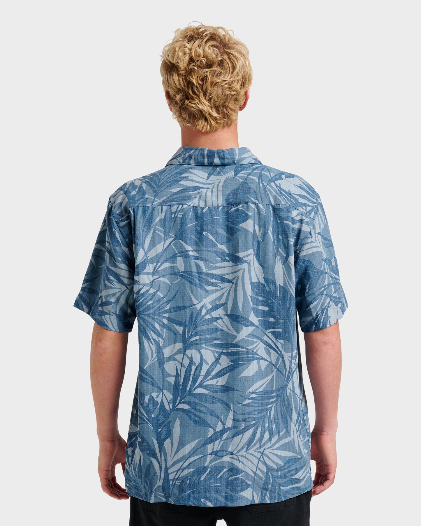 Waterman Botanical Short Sleeve Shirt - Midnight Navy Midnight Navy Quick Silver