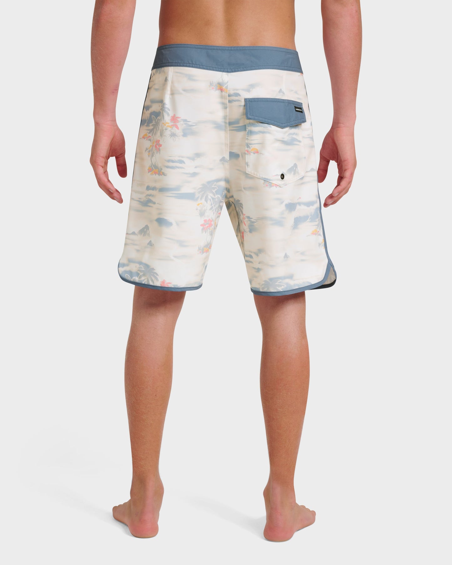 Surfsilk Tropical Surf 19" Boardshorts - Moonstruck Moonstruck Quick Silver
