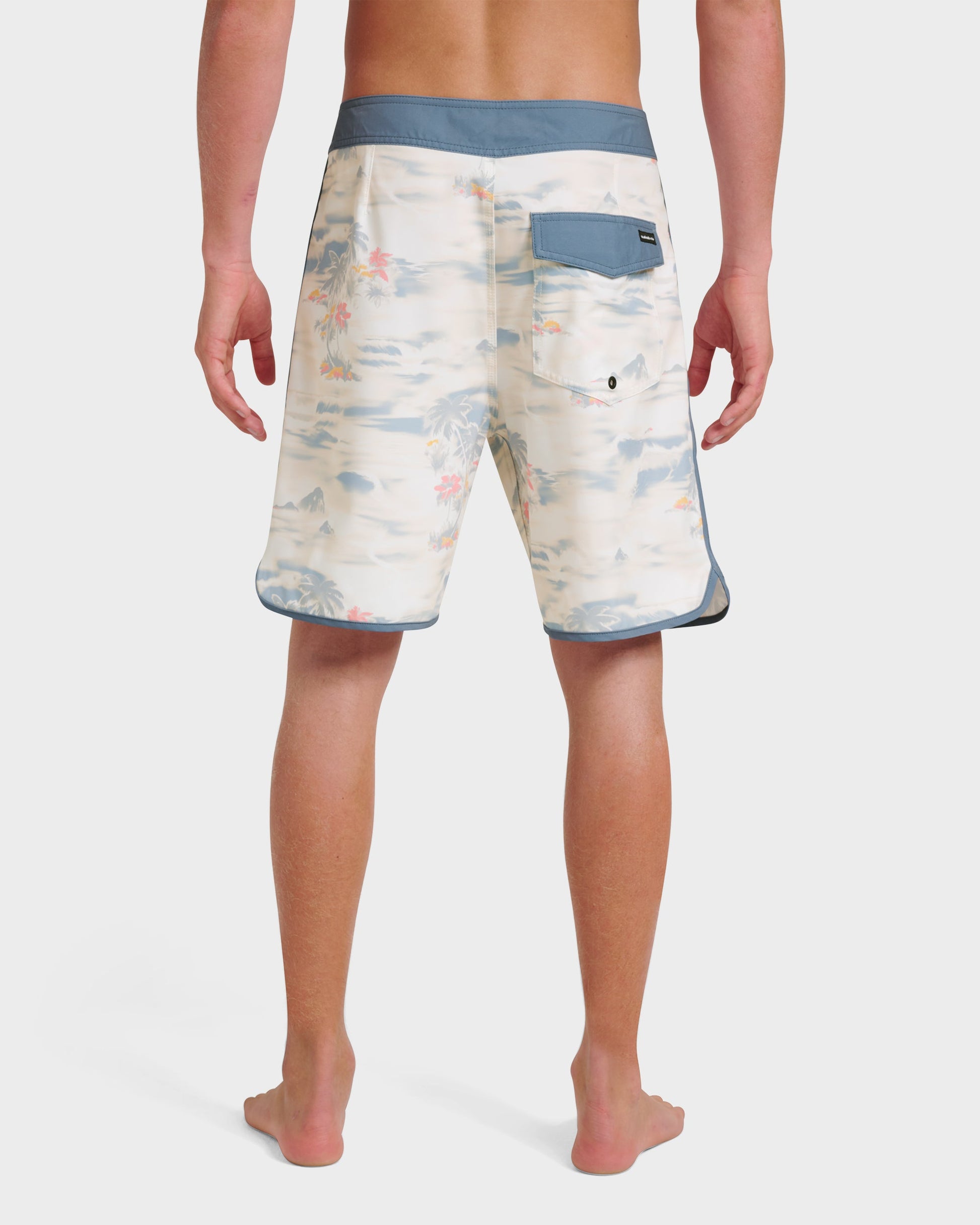 Surfsilk Tropical Surf 19" Boardshorts - Moonstruck Moonstruck Quick Silver