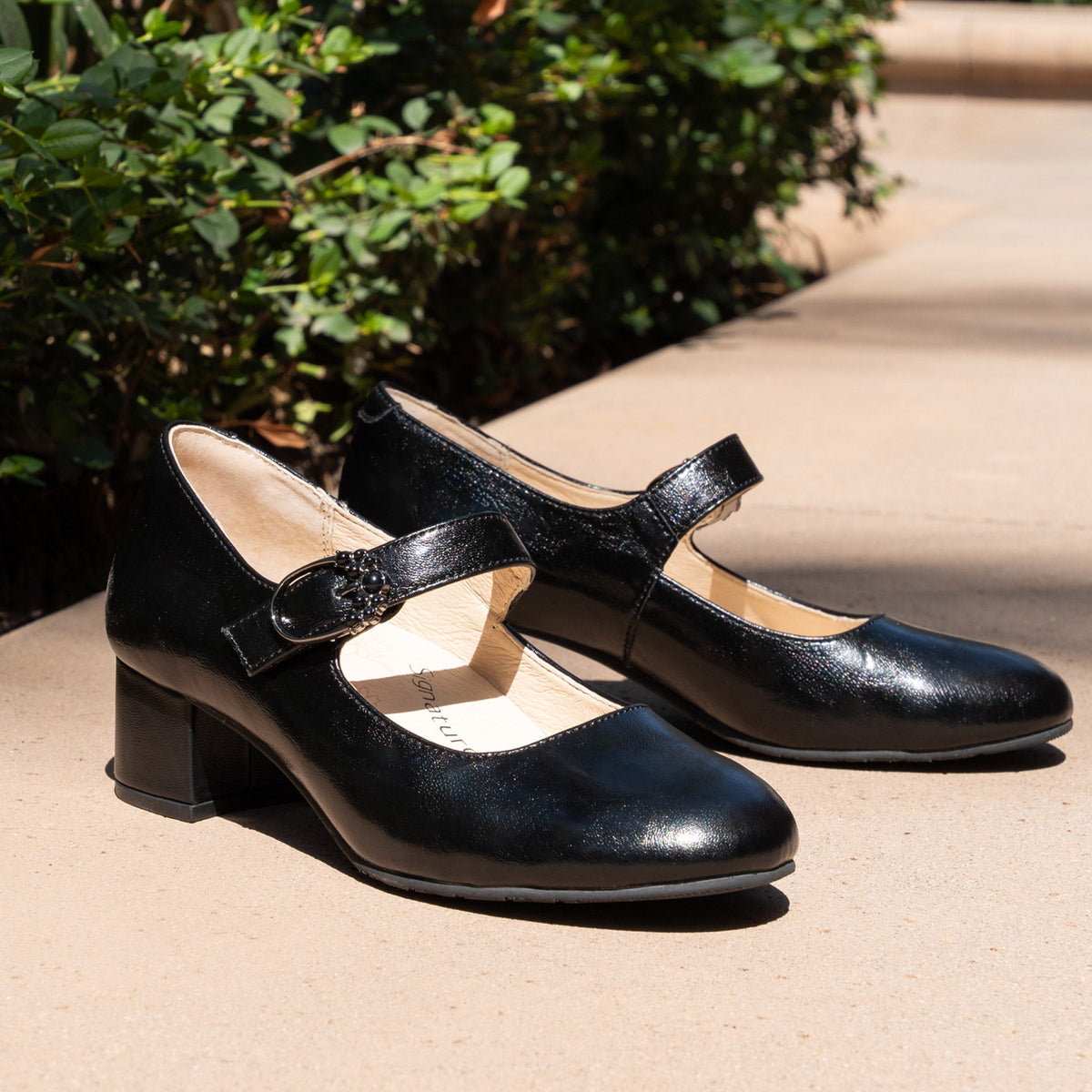 Alegria Ameliah Black Shoe