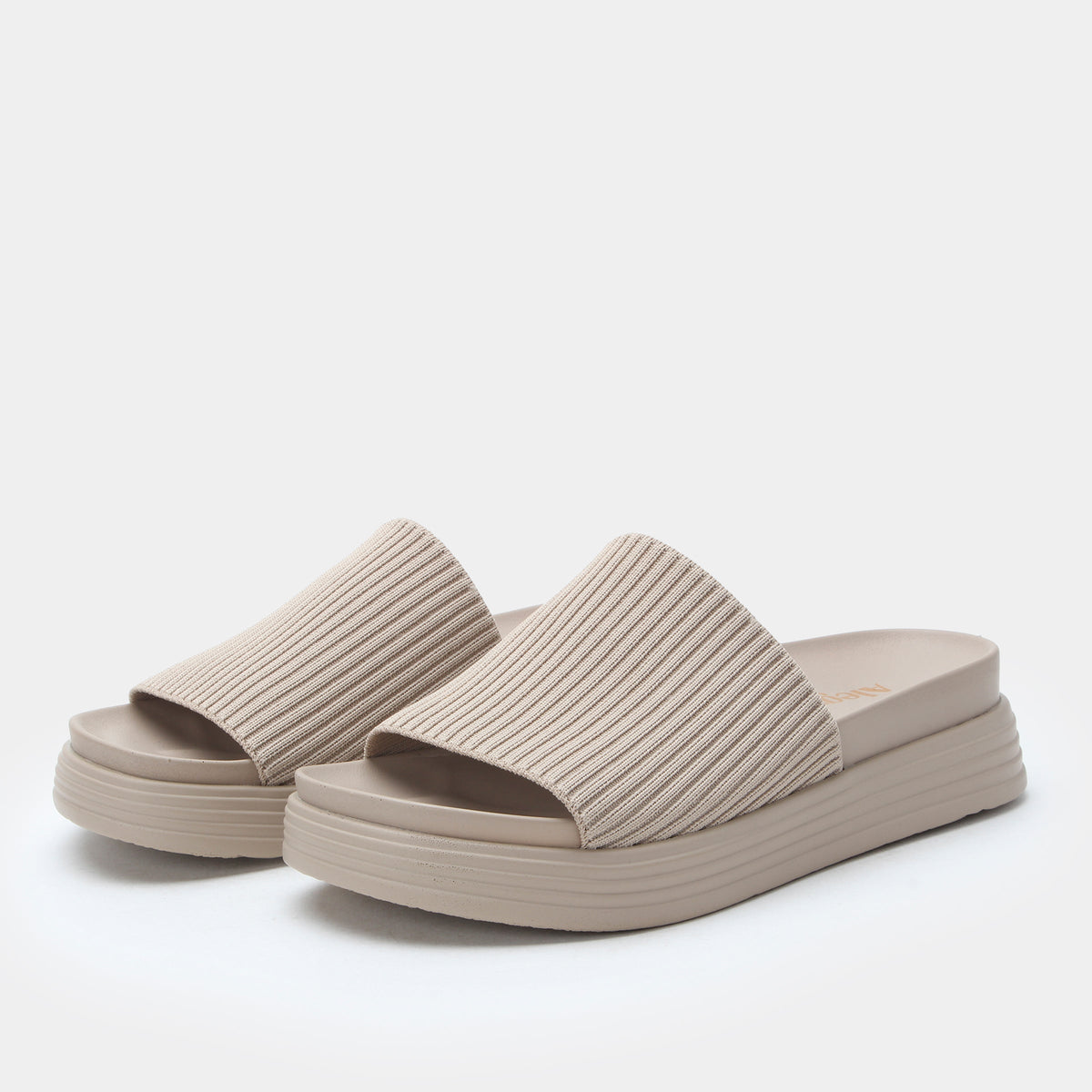 beachy keen sandal,36