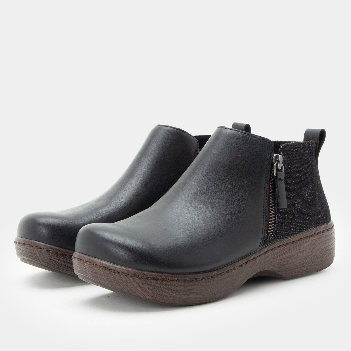 black denim boot,36