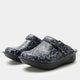 indigo ivy clog