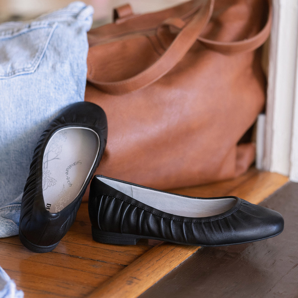 Alegria Beka Black Shoe