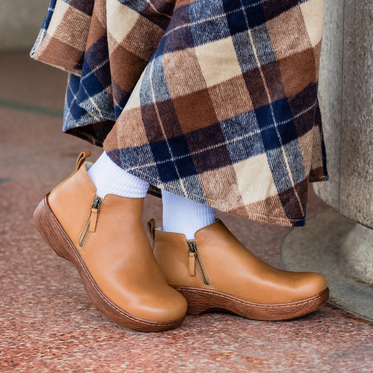 Alegria Oaklee Rancho Boot