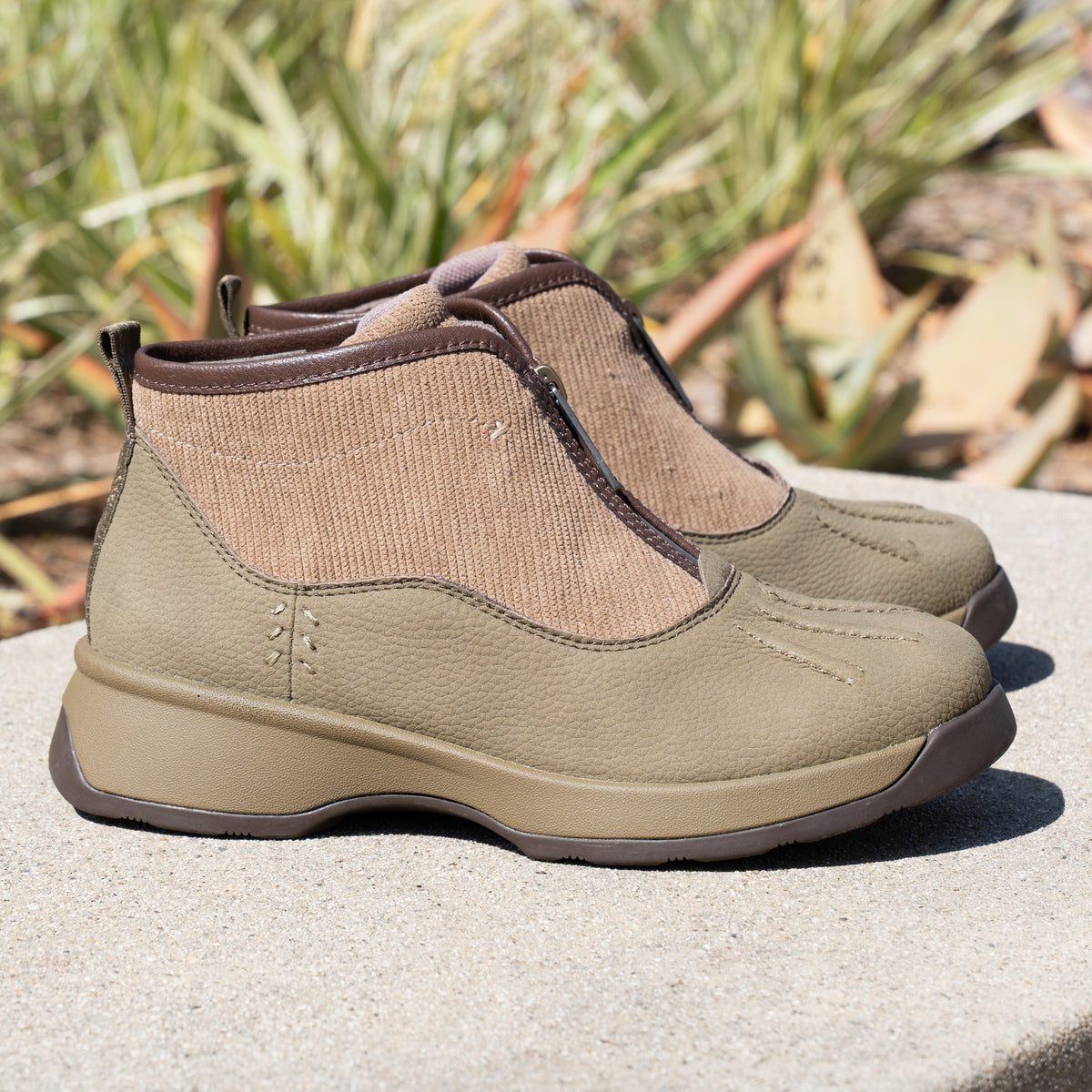 Alegria Junypur Nomad Boot