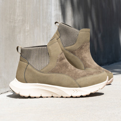 Alegria Rynae Nomad Boot