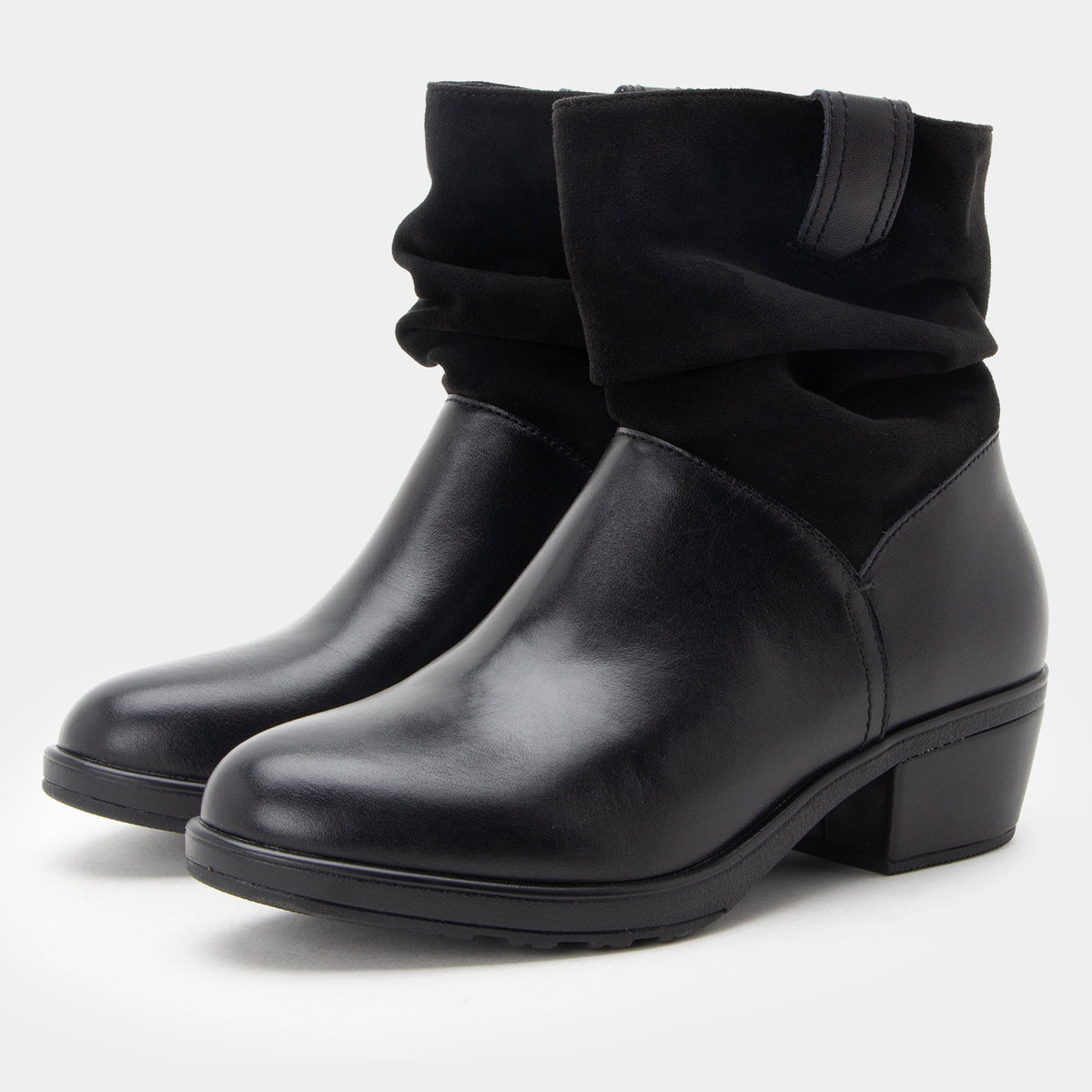 black boot,36