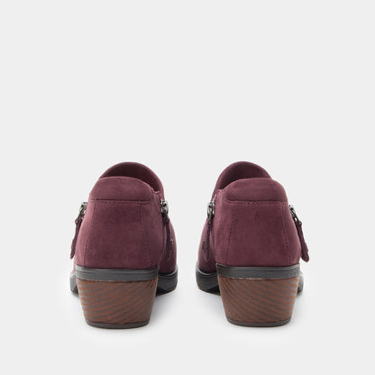 Alegria Wynne Merlot Shoe