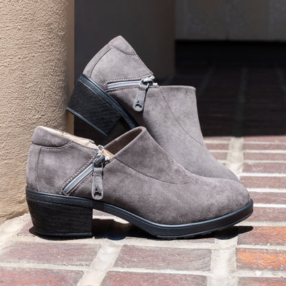 Alegria Wynne Earl Grey Shoe