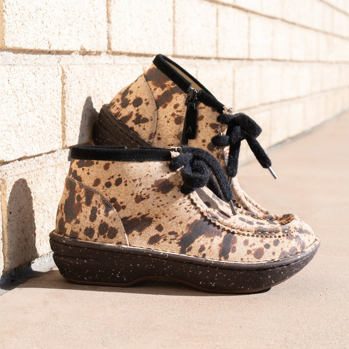 Alegria Fae Saddlebrush Boot