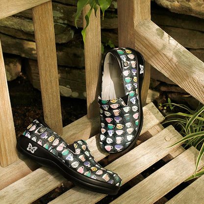 Alegria Keli Teacup Black Patent Professional shoe