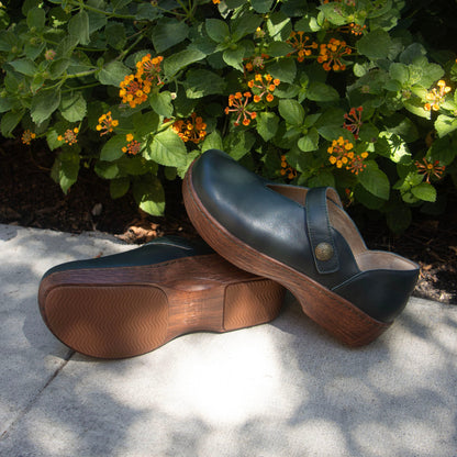 Alegria Opheliah Tree Hugs Shoe