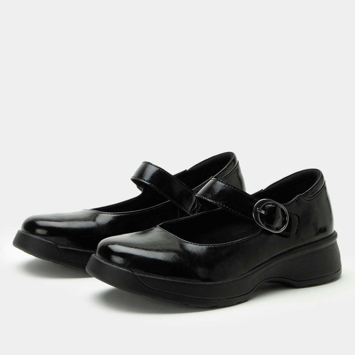 dapper black,36