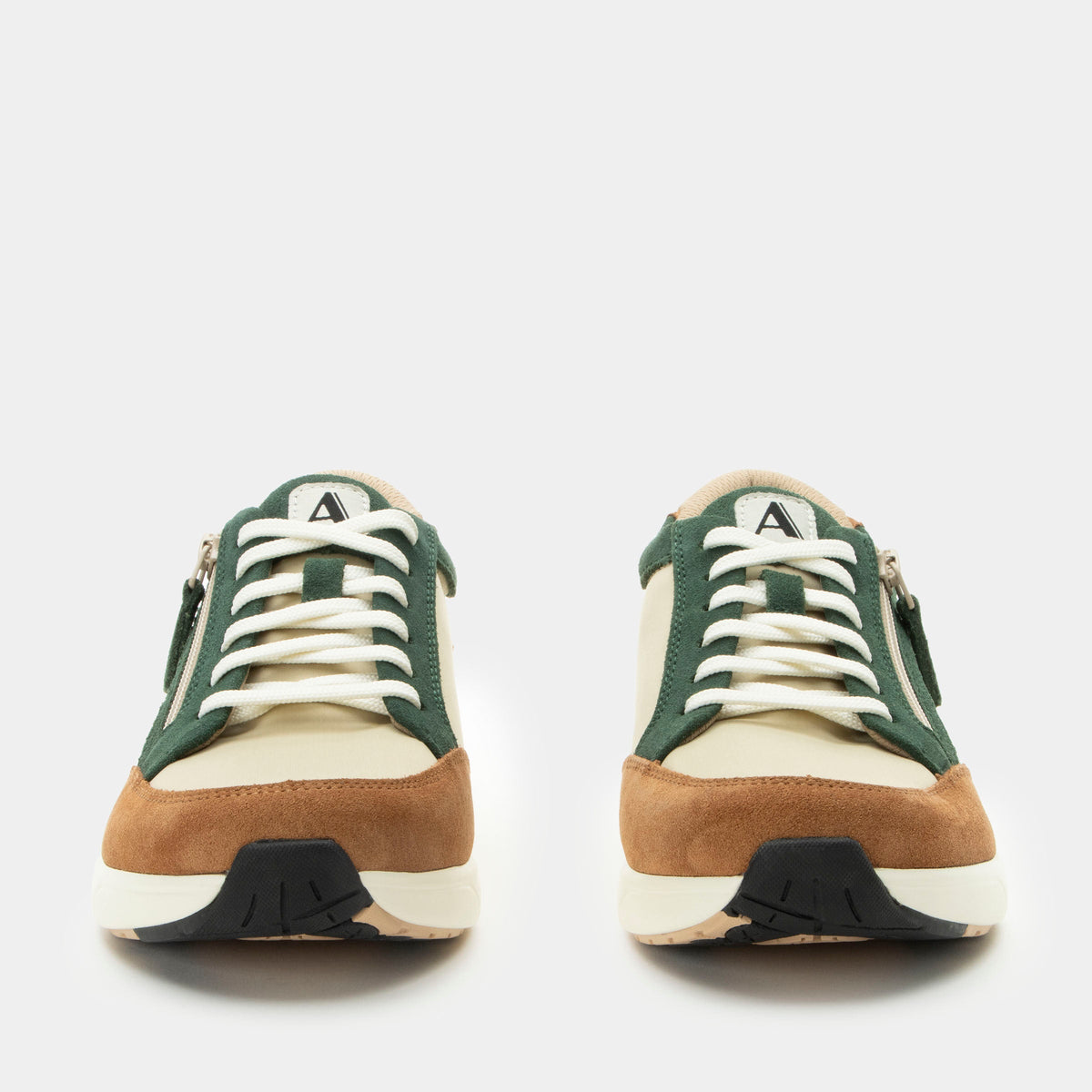 Alegria Eazeer Nomad Shoe