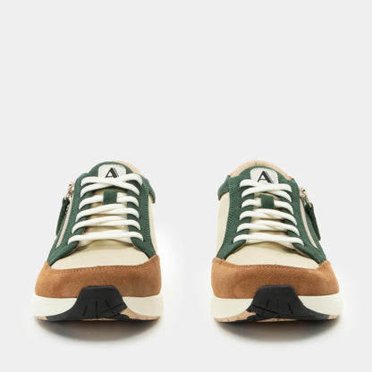 Alegria Eazeer Nomad Shoe