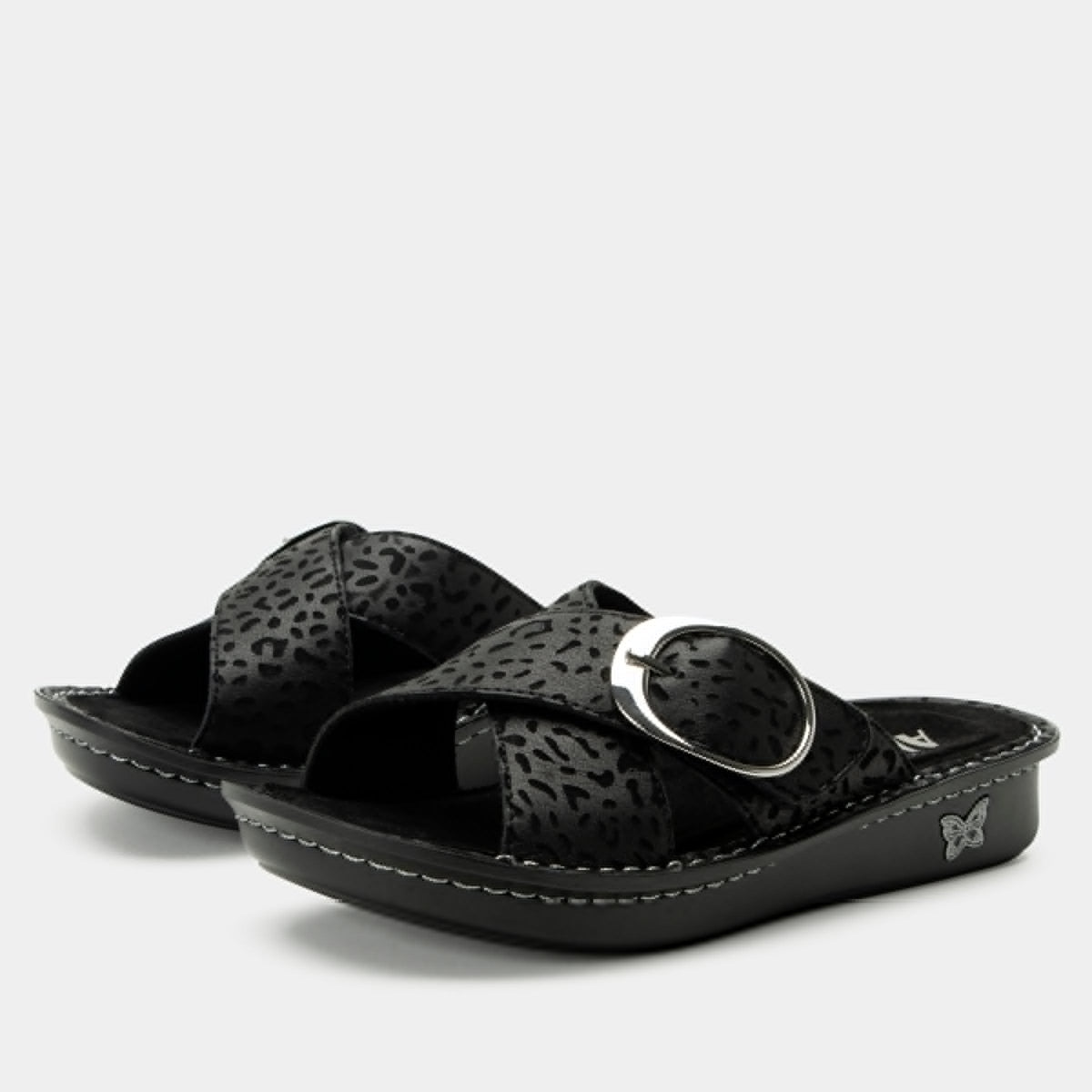 not a cheetah sandal,36