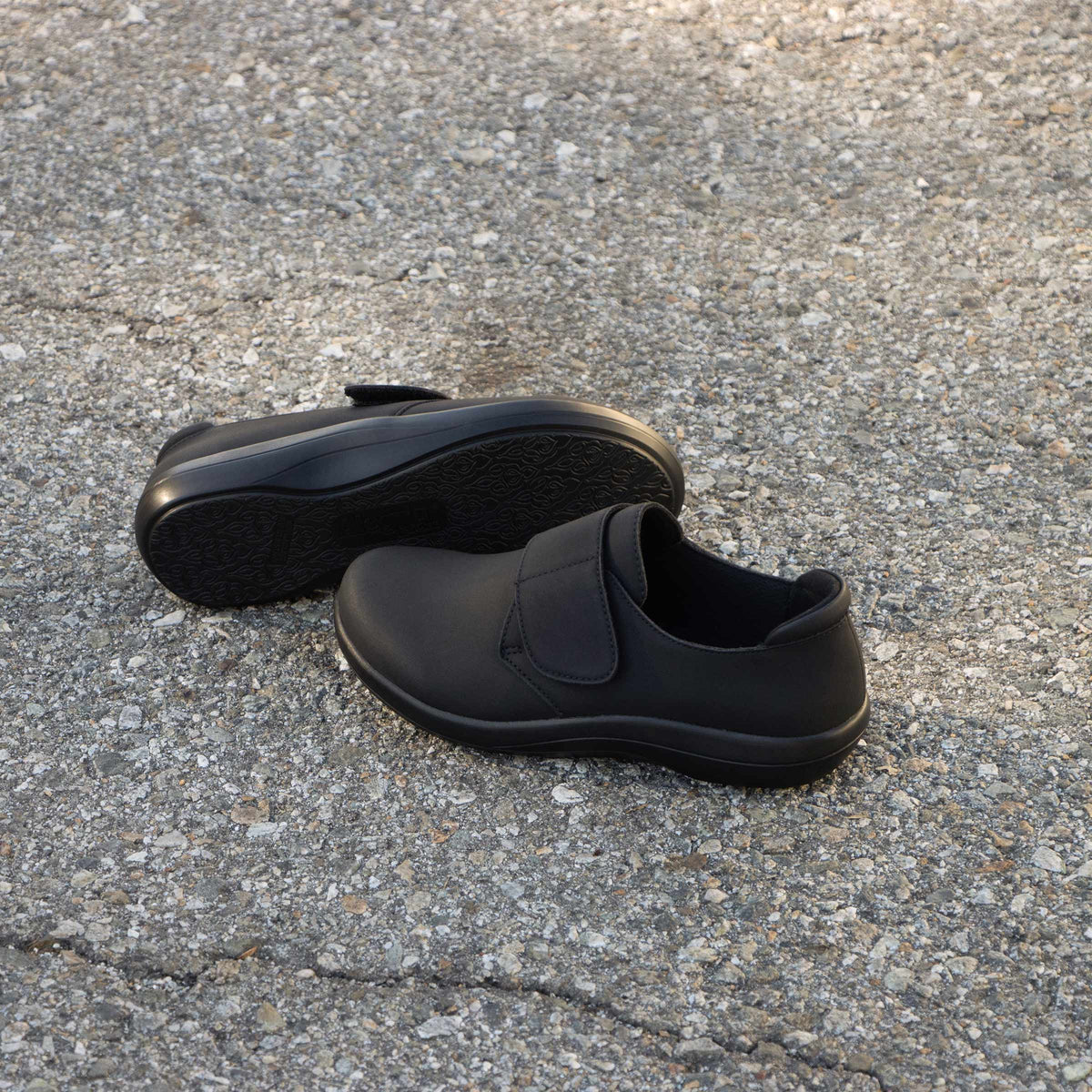 Alegria Spright Black Nubuck Shoe