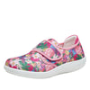 chillax pink