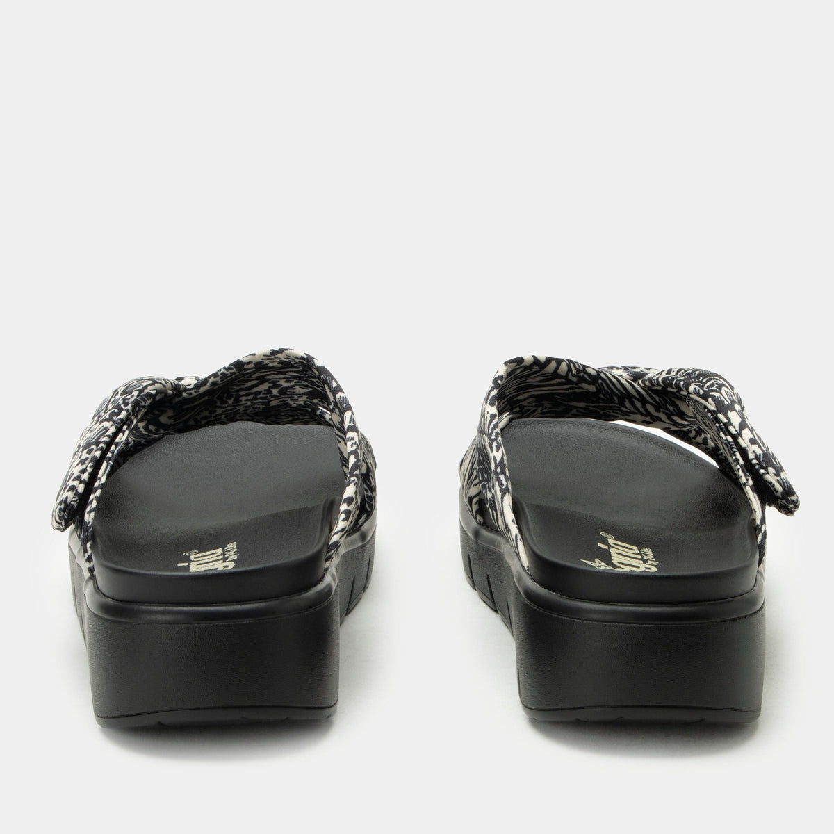 Alegria Rylie Birds Of A Feather Sandal