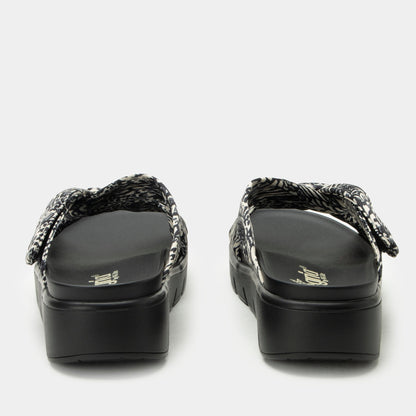 Alegria Rylie Birds Of A Feather Sandal