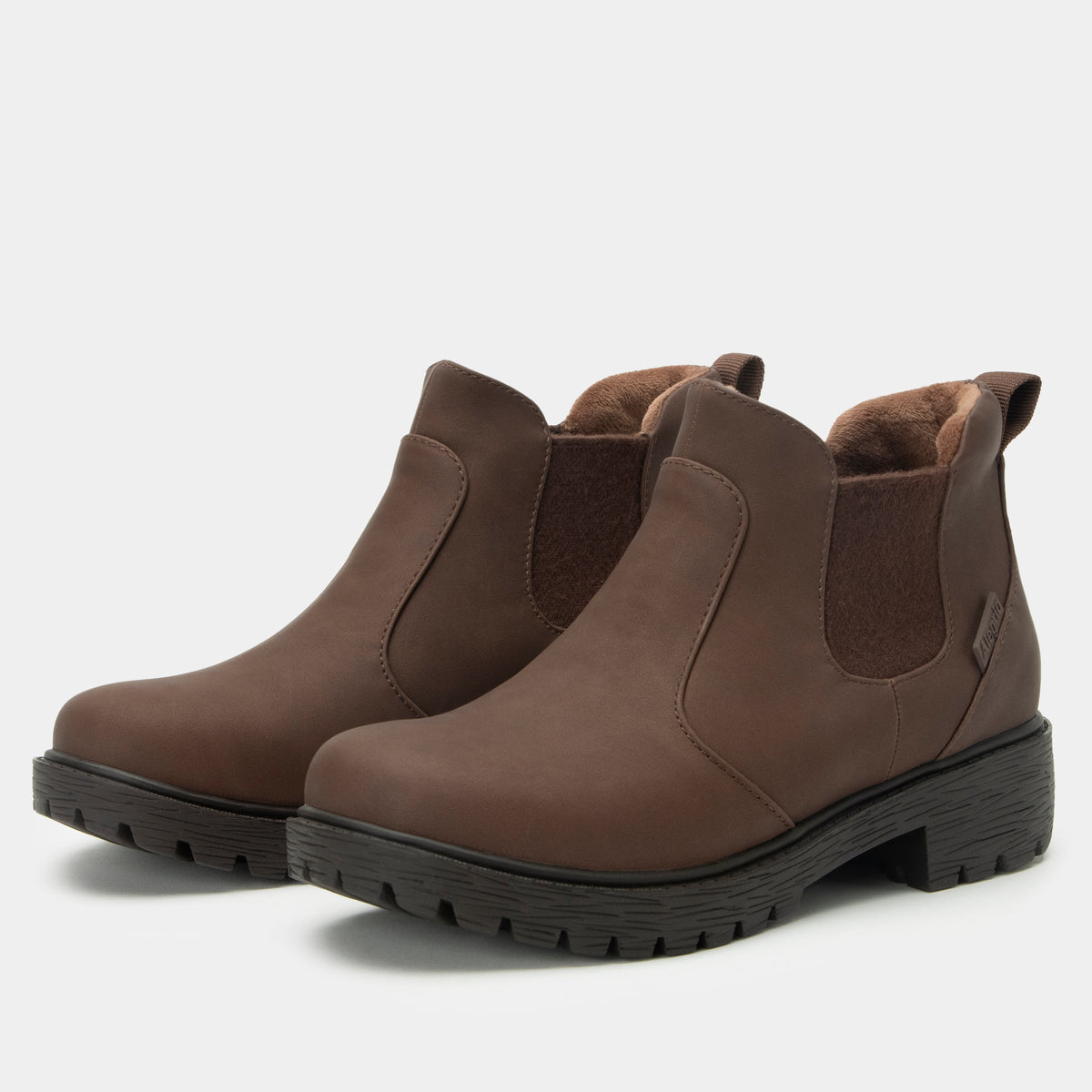 relaxed cocoa boot,36