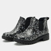 grey gardens boot