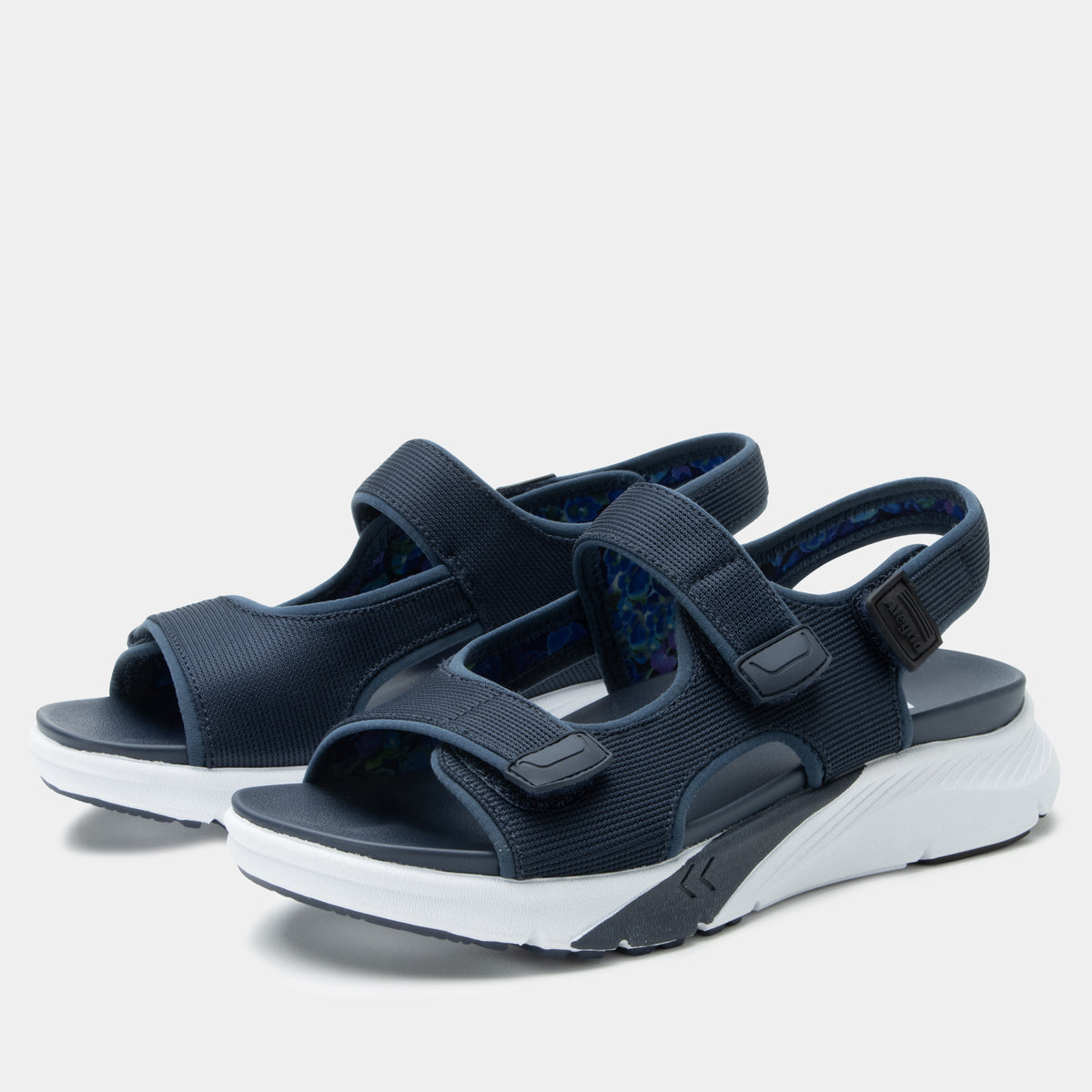 midnight oddity sandal,36