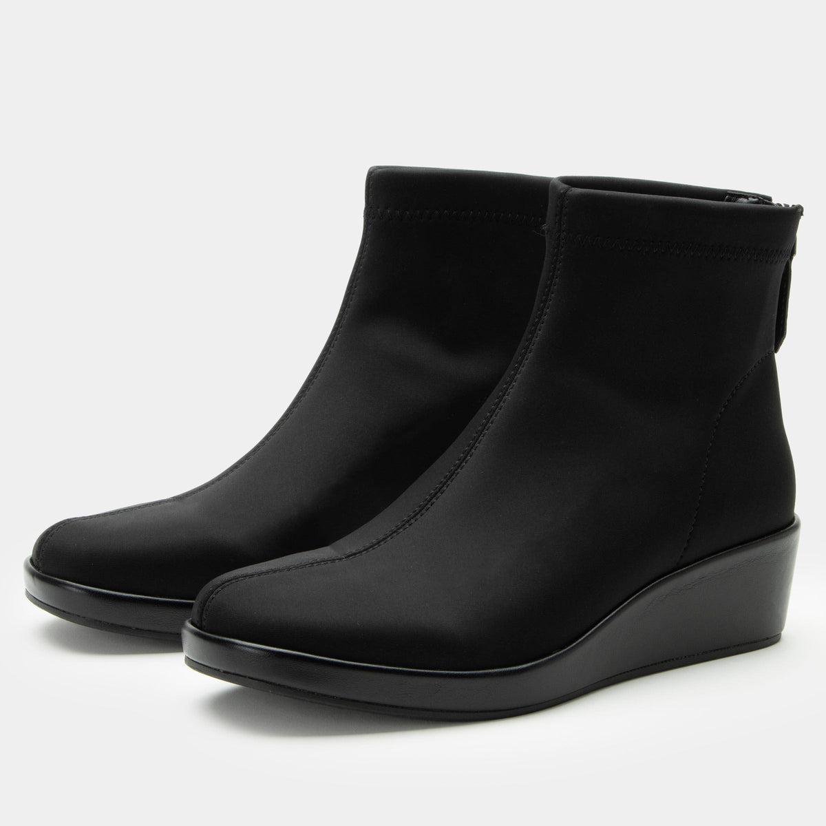 black boot,36