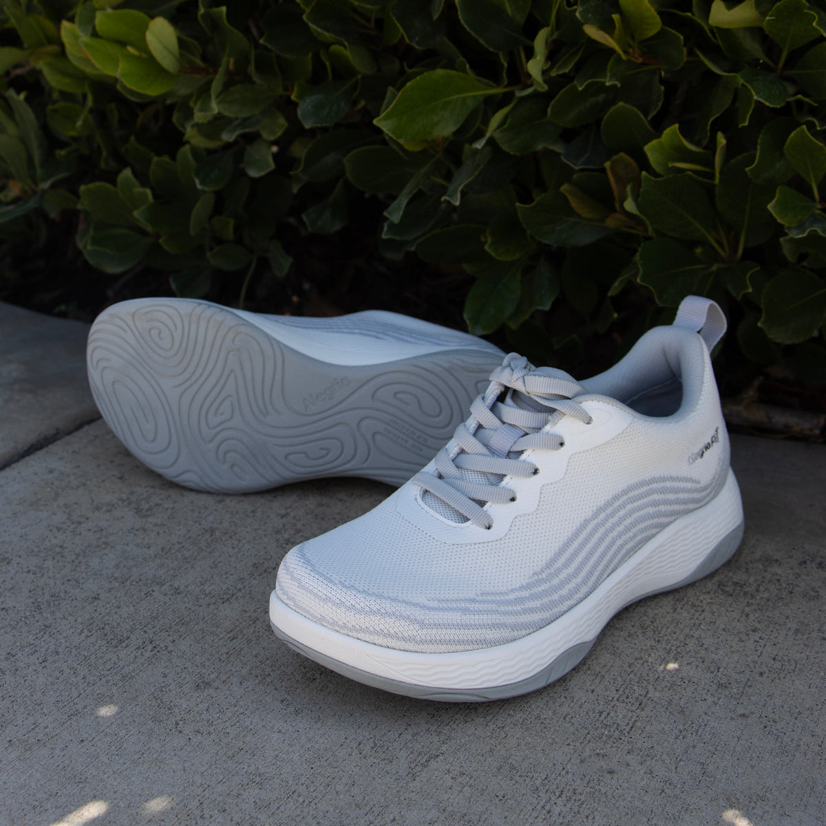 Alegria In8 White Shoe