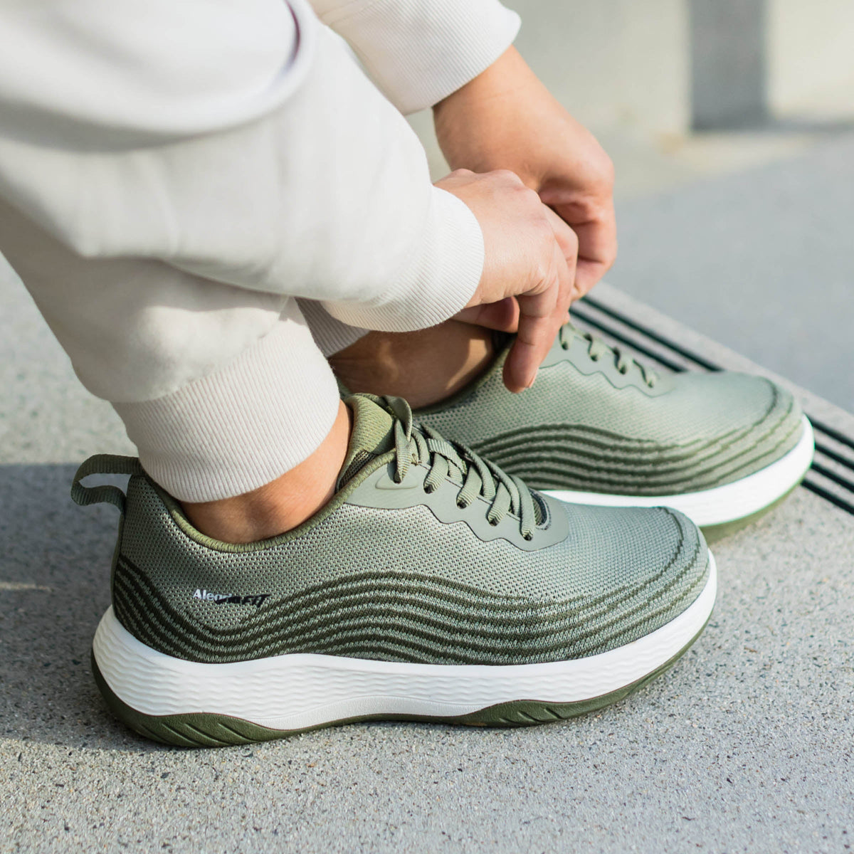 Alegria In8 Olive Shoe