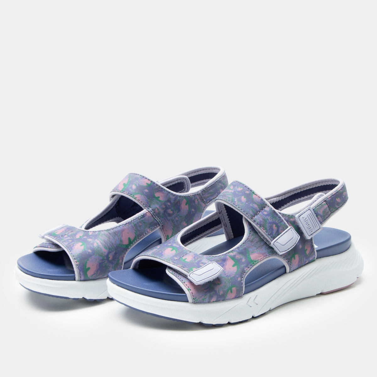 space oddity sandal,36