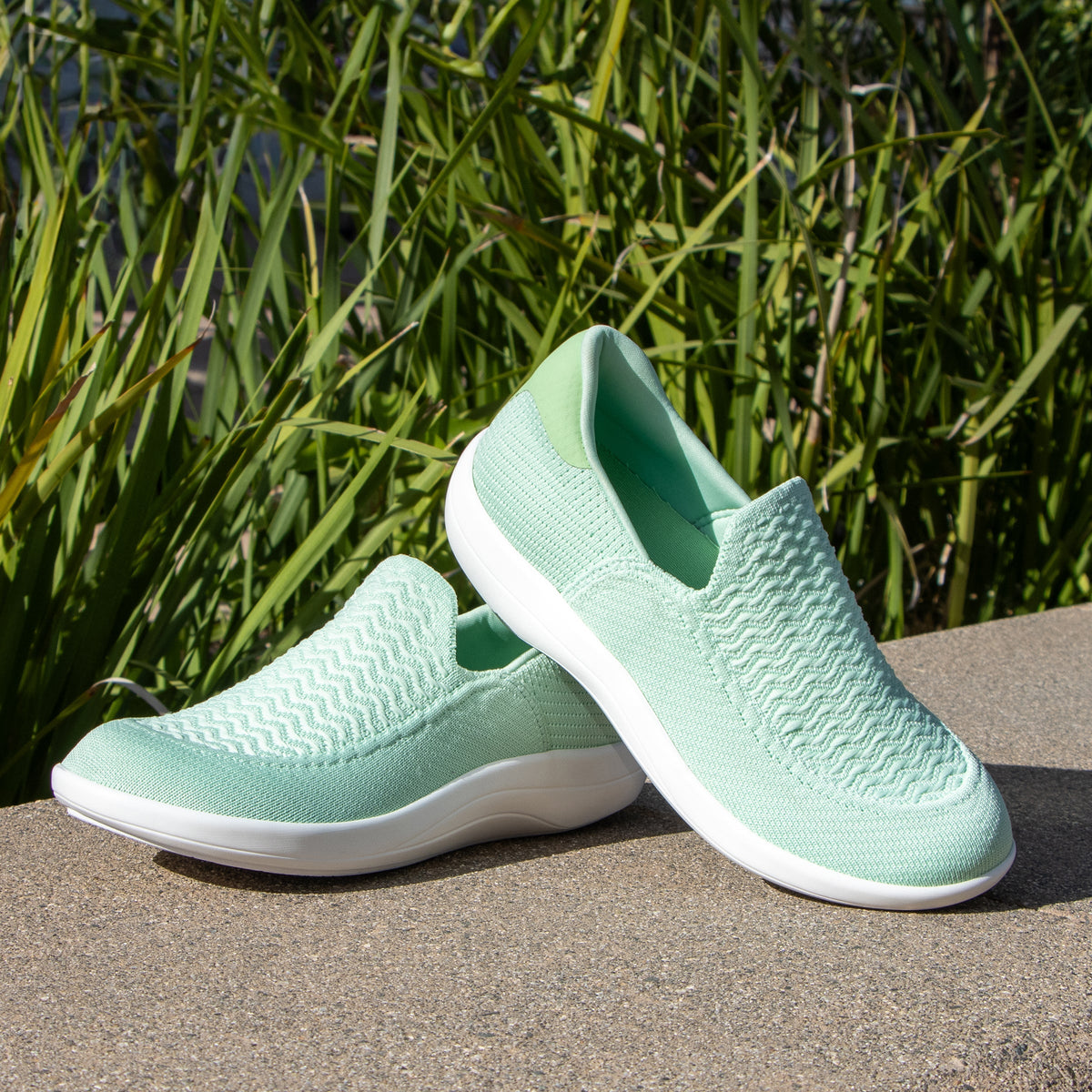 Alegria Steadie Mint Shoe