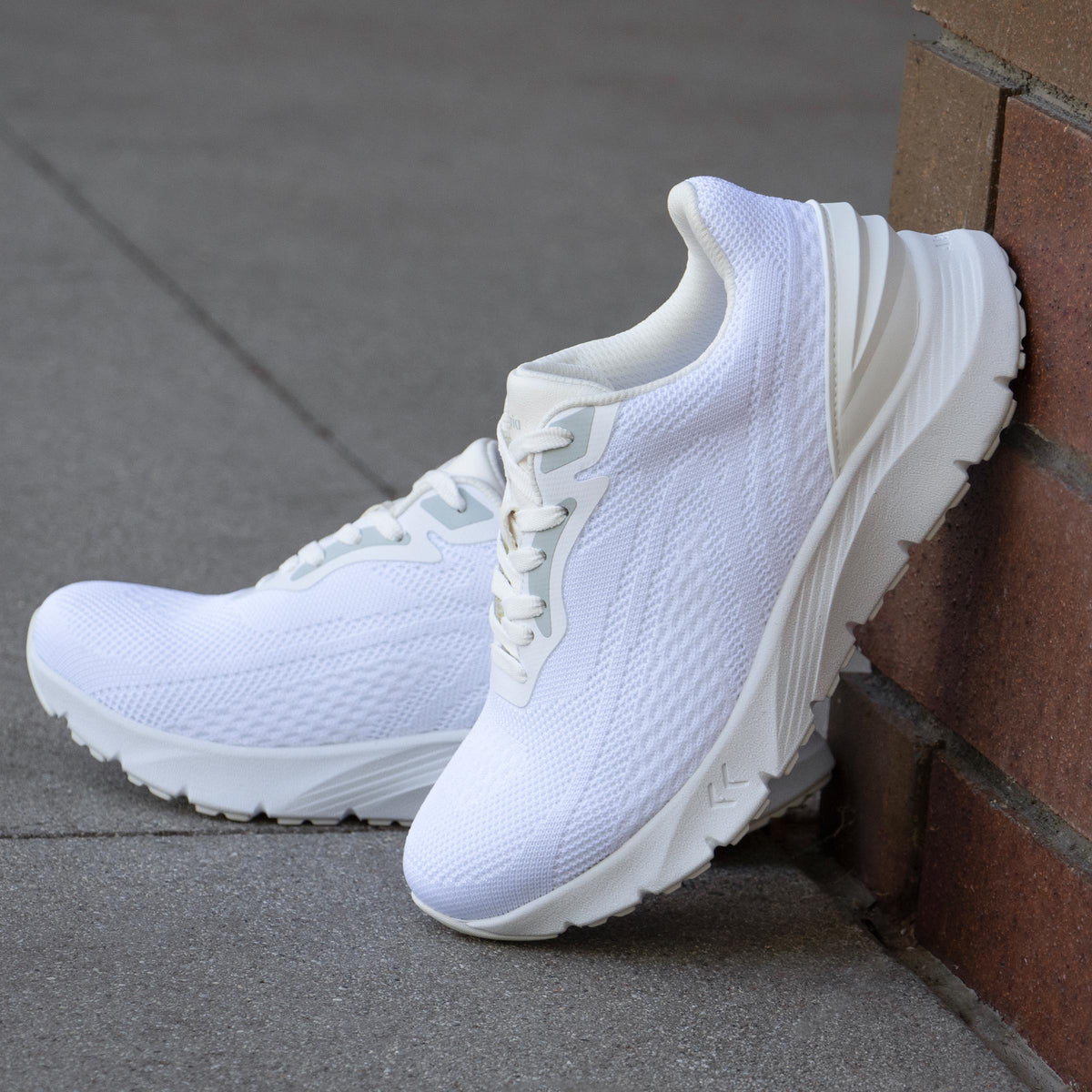 Alegria Rize White Shoe