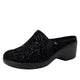 luxe deluxe professional clog