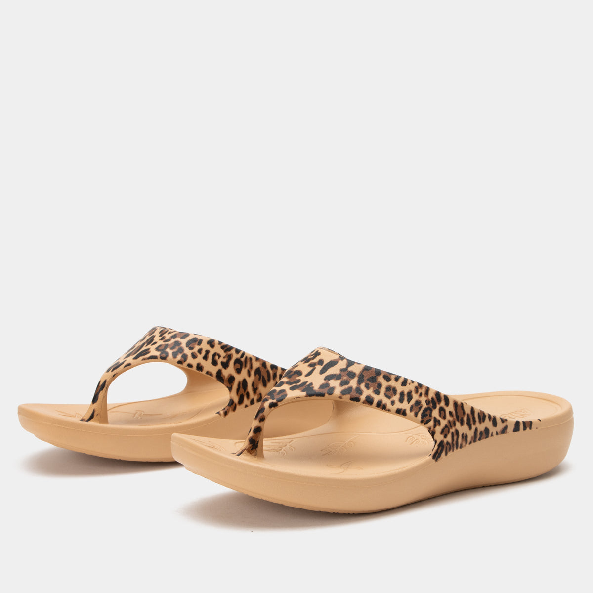 fierce sandal,36