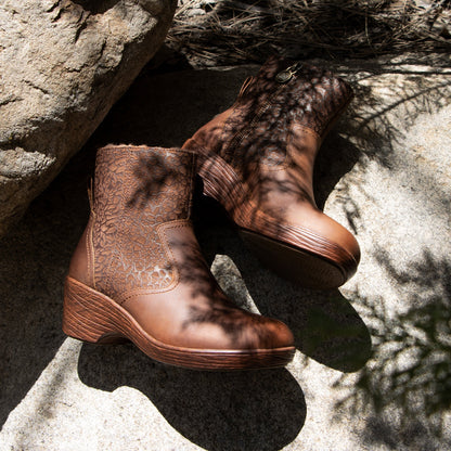 Alegria Scarlett Tawny Boot