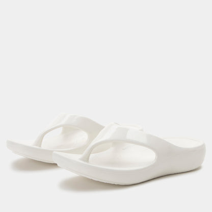 a fine romance sandal,36